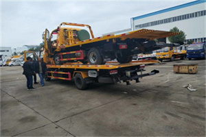 信丰同城汽车补胎